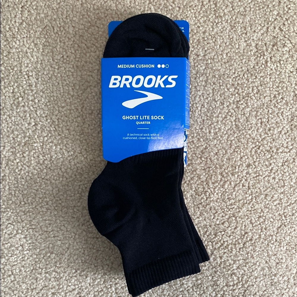 Brooks Men's Black Ghost Lite Socks (2 Pack)